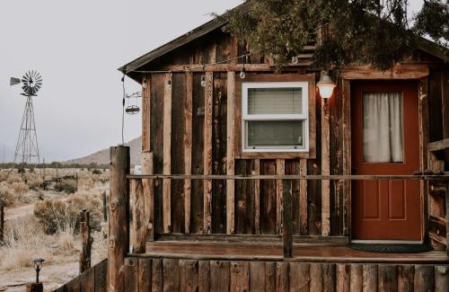 Cane Beds House | Rustic Ranch Getaway Near Zion, Bryce, Grand Canyon