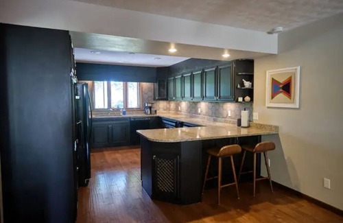 Spearfish House | Rustic Ranch in Downtown Spearfish