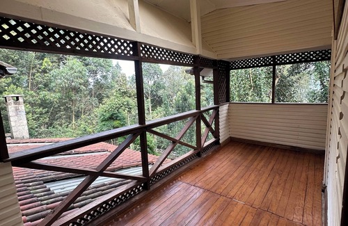 Nyeri House | Rustic Retreat