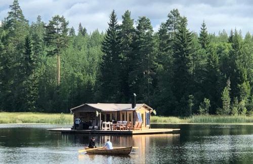 Nedre Gardsjo House | Rustika strandstugor utanför Rättvik