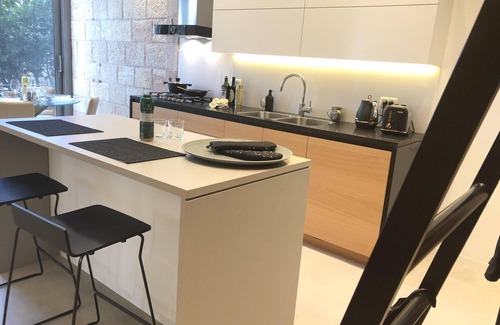 Emek Refaim House | Ruth Suite, Relaxing & pleasant.