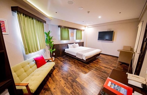 Yogi Hotel | Rycom Crystal Hotel