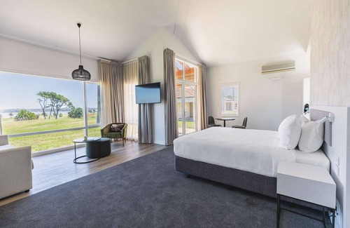 Beachlands Hotel | Rydges Formosa Auckland Golf Resort