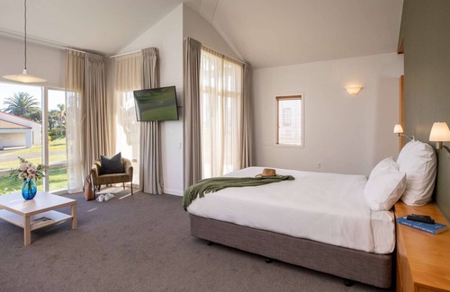 Beachlands Hotel | Rydges Formosa Auckland Golf Resort