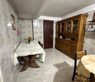 Barreira House | Sítio com piscina e churrasqueira