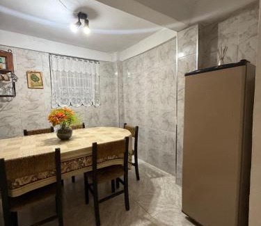 Barreira House | Sítio com piscina e churrasqueira
