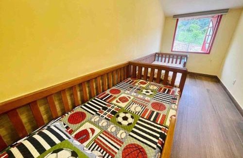 Nova Friburgo House | Sítio incrível com piscina e lago