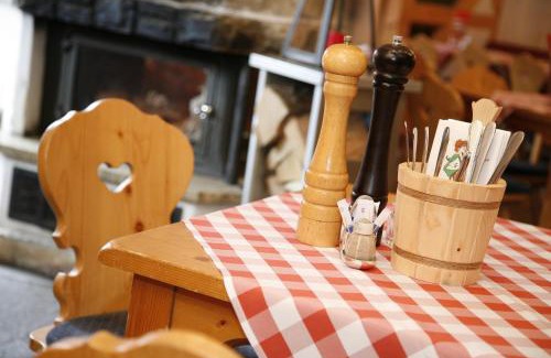 Arnstadt Apartment | Südtiroler Stubn Café und Restaurant