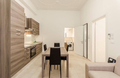 Historic Center Apartment | S.Felice apartments