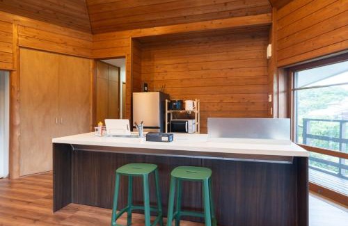 Yawatano Villa | S-villa Izu Rokkakutei