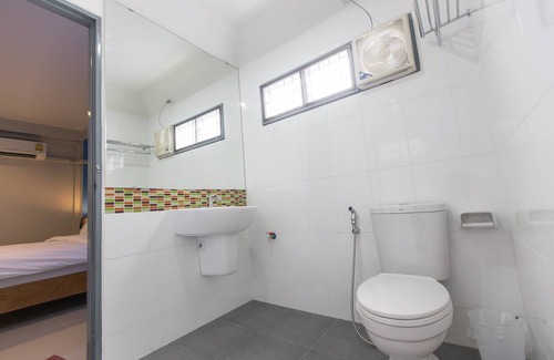 Sattahip Hotel | S3 Room
