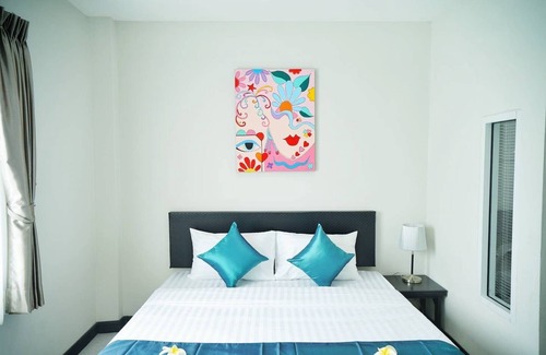 Sanambin Hotel | Sabai DoubleBed +Massage 30 Mins 1 pax + Breakfast