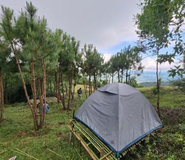 Jakrem House | SafarnamaStays Homestay Camping Room Markham Mafhawnlur Meghalaya