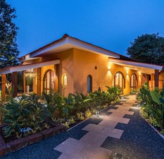 Harnai House | SaffronStays Athaang, Dapoli