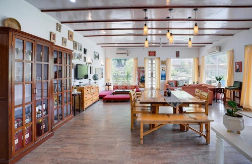 Bullawala Villa | SaffronStays Doon Valley View, Dehradun - with in-house cook, lawn, bonfire and barbeque