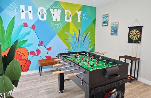 Southbelt/Ellington House | Sageview Cottage - 4 BDR with Pool Pet Friendly