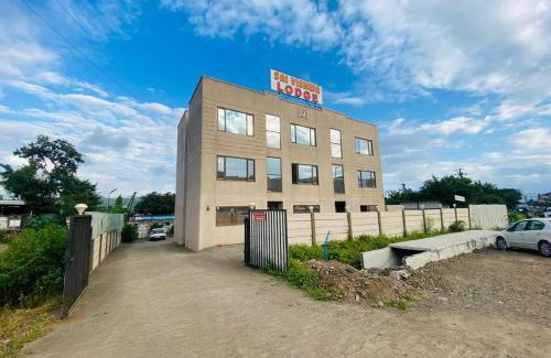 Pune Hotel | Sai Vishwa Lodging