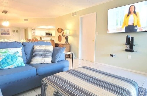 South Padre Island Apartment | Saida 4303 2 Bedroom Home by RedAwning