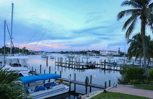 Stuart Apartment | Sailfish Suites 2 - pet friendly & waterfront