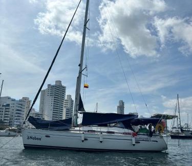 Puerto Lindo Boat Rental | Sailing Experience in San Blas