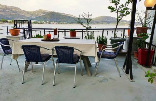 Kavala House | Sailor's Delight