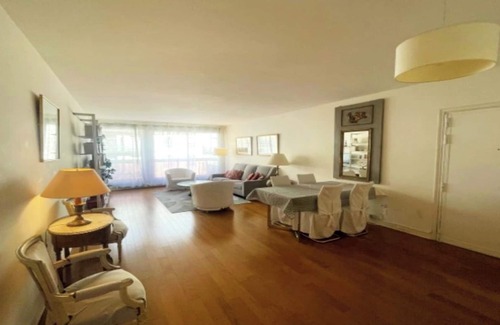 Notre-Dame-des-Champs Apartment | SAINT GERMAIN - PARISIAN LIVING 2 BED APARTMENT WITH BALCONY-RUE SEVRES