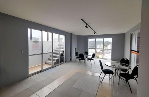 Czerniewicz Apartment | Saint Sebastian ap202-flat com hidro, ate 4pessoa!
