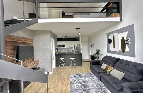 Czerniewicz Apartment | Saint Sebastian Flat 704Duplex no Centro