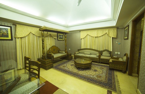 Nedumbassery Hotel | Saj Earth Resort