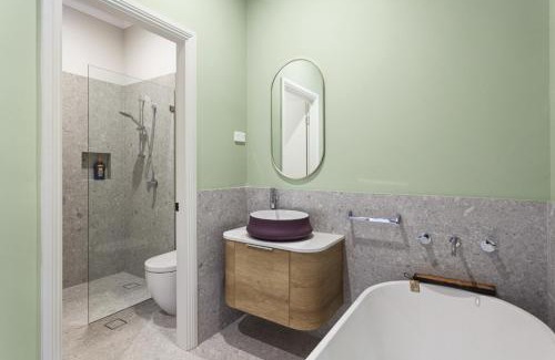 Wentworth Falls Apartment | Sakura Calm Cozy and Close to Nature