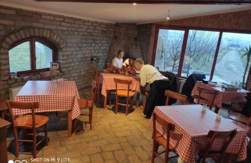 Novi Sad Bed & Breakfast | Salaš Farma 47-Miris Dunja