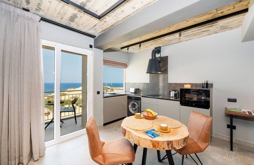 Marsalforn Apartment | Salini Suites Luxury Accommodation 201/301