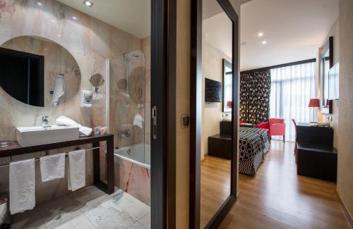 La Trinidad Hotel | Salles Hotel Málaga Centro