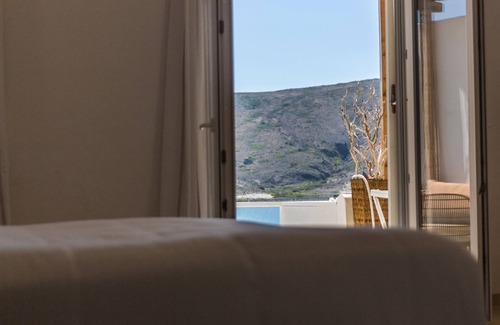 Apollonia Hotel | Salt Suites