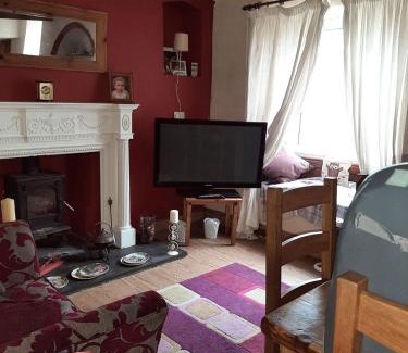 Newland Near Ulverston Bed & Breakfast | Saltcotes Farm