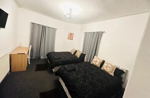 Ashton in Makerfield House | Samco flat