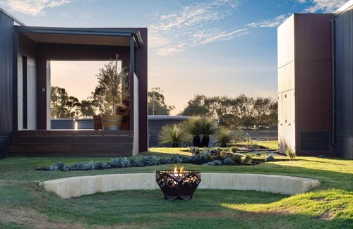 Wonnerup House | Samphire Chalet Tuart - Luxury Amidst Nature