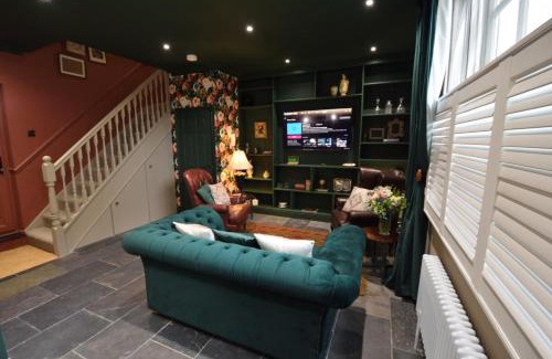 Lichfield Apartment | Samuels' a duplex apartment by Spires Accommodation in Lichfield City Centre