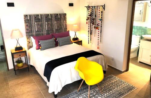 Atascadero Apartment | San Miguel Glass House Apartment