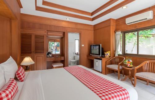 Krabi Resort | Sand Sea Resort Railay Beach