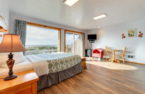 Waldport Apartment | Sanderling Sea Cottages, Unit 14