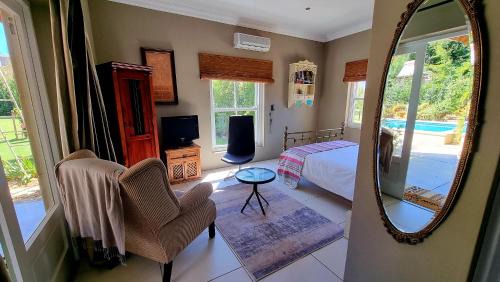 Paarl Villa | Sandmartins Private Secure Villa