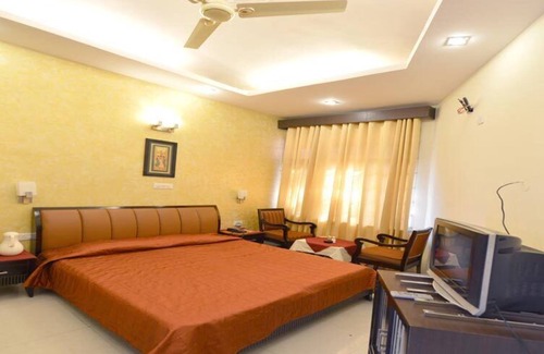 Rewari Hotel | Sandpiper Tourist Resort