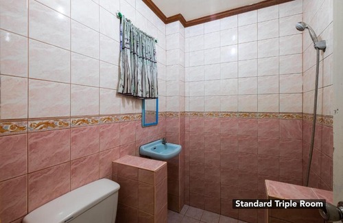 Puerto Galera Hotel | Sandra Taylor Lodge