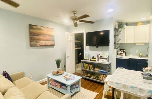 Kings Grant Apartment | Sandy Feet Cottage(Dog Friendly)