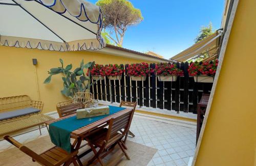 Nettuno Apartment | SANS SOUCIS - Design Apartment - Near Nettuno Center, Beach & Station