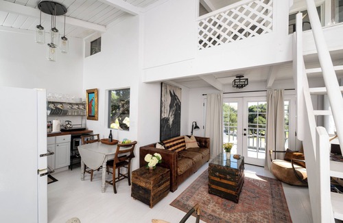 Lompoc House | Santa Rita Hills, Vineyard Guesthouse