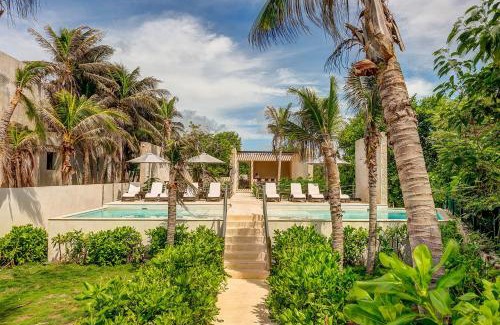 Akumal Apartment | Santamar by Tao Beach Condos with Pool & Walk to Ocean