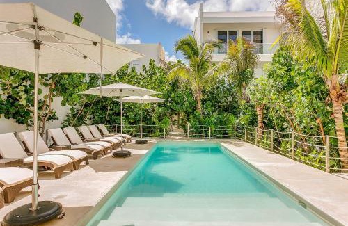 Akumal Apartment | Santamar by Tao Beach Condos with Pool & Walk to Ocean