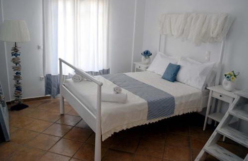 Santorini Apartment | Santorini Mesotopos